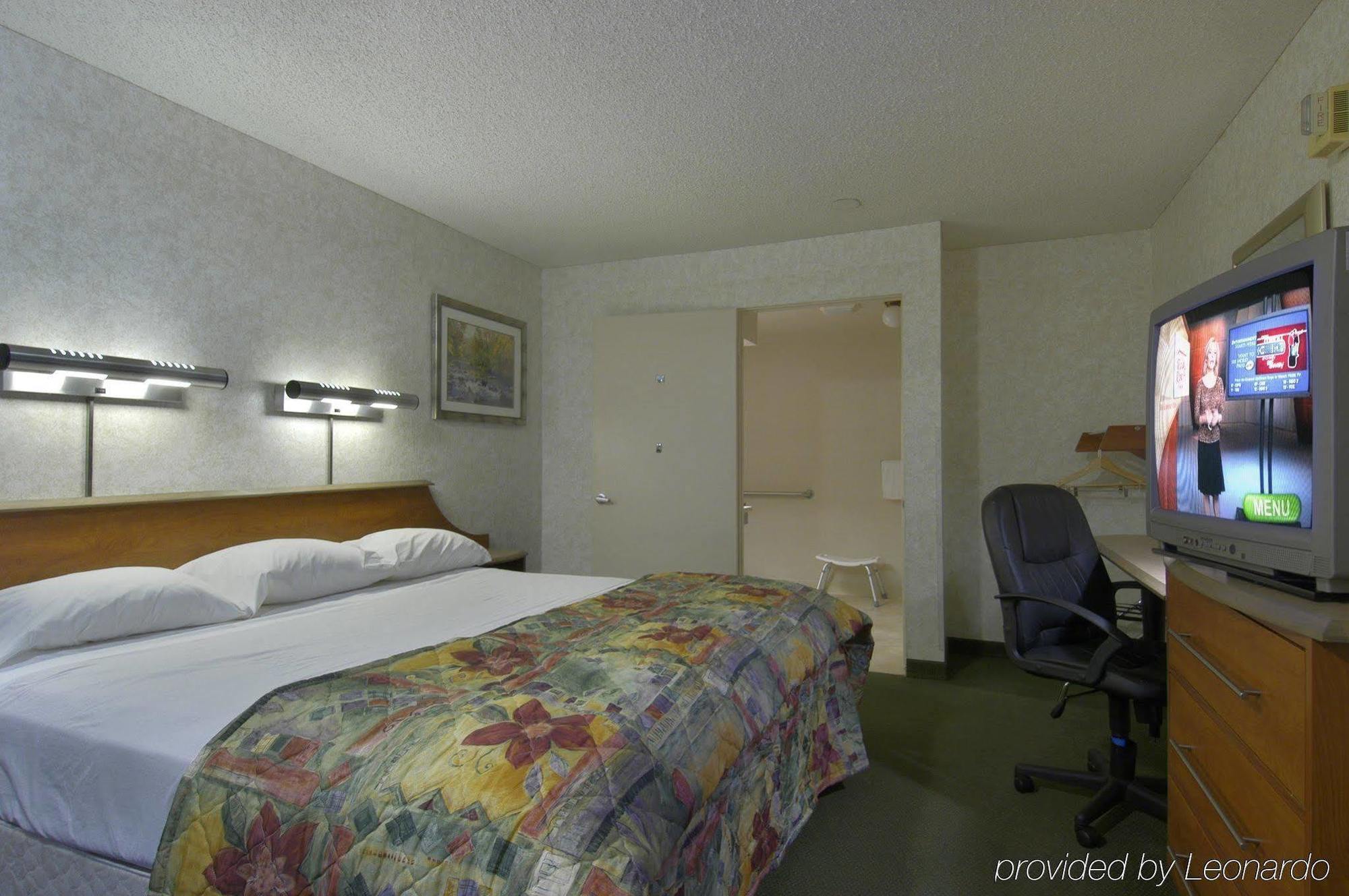 Red Roof Inn Santa Ana Kamer foto