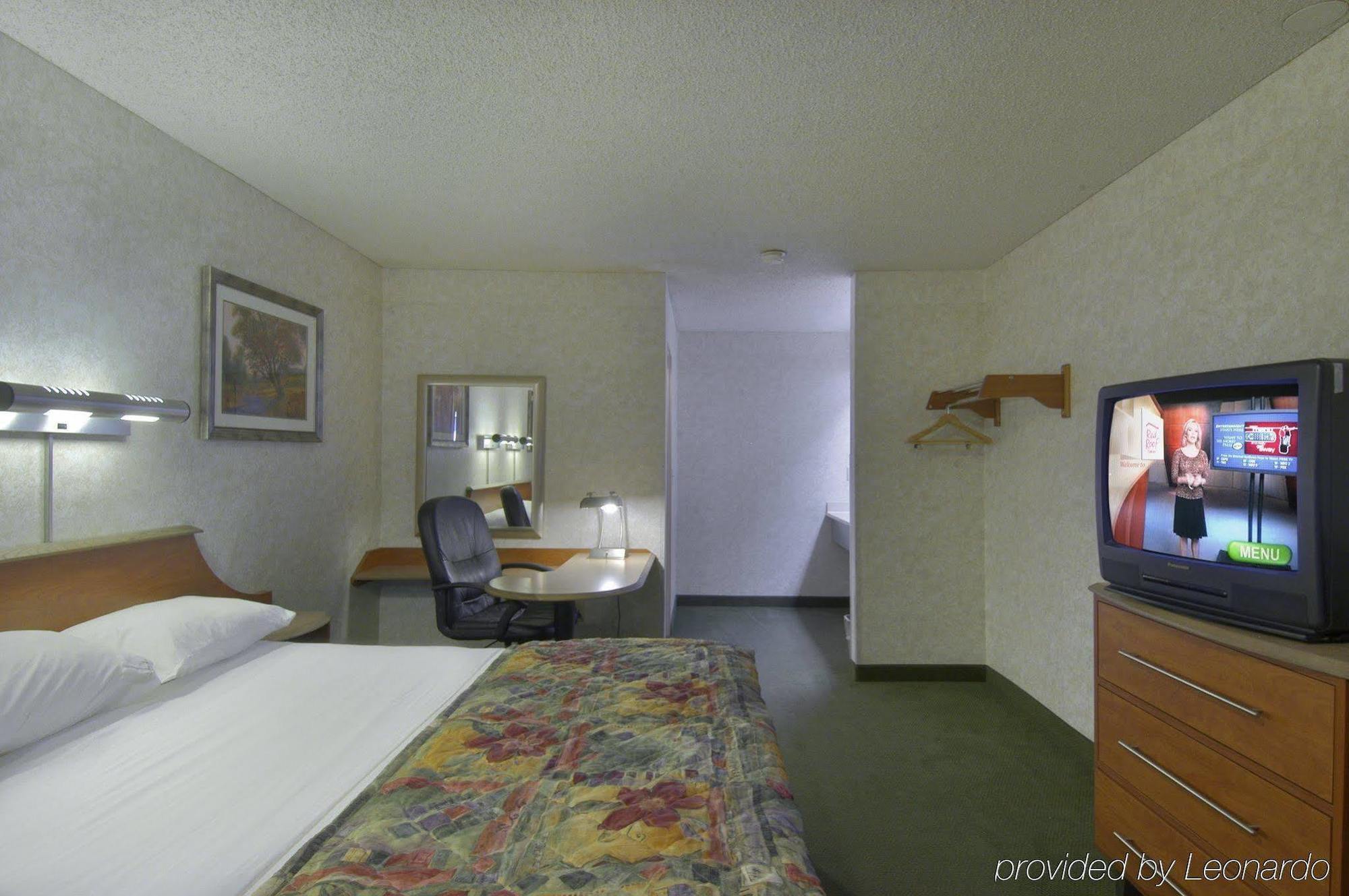 Red Roof Inn Santa Ana Kamer foto